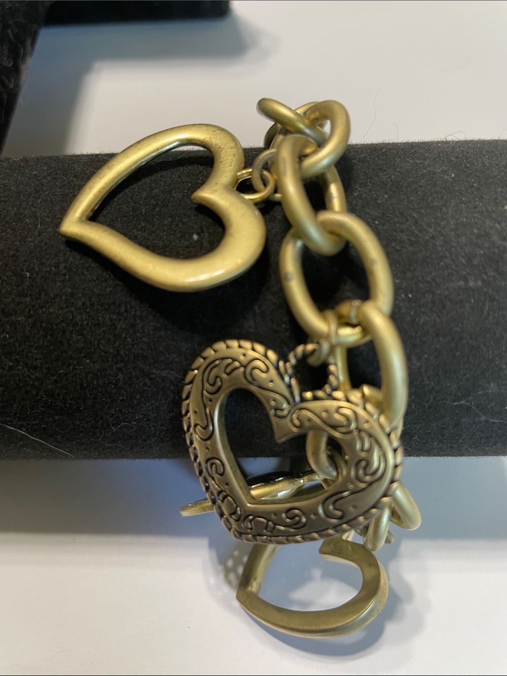 Gold Heart Charm Bracelet.   Hearts